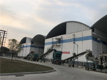 彩鋼拱形屋頂經(jīng)過壓型之后會(huì)有什么變化